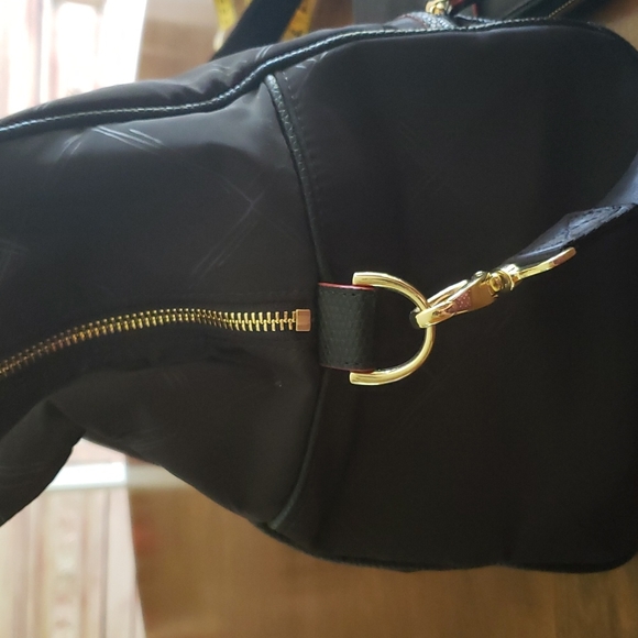 Black Weekender w/Leather Faux Bottom Zip & Wallet - Picture 3 of 11